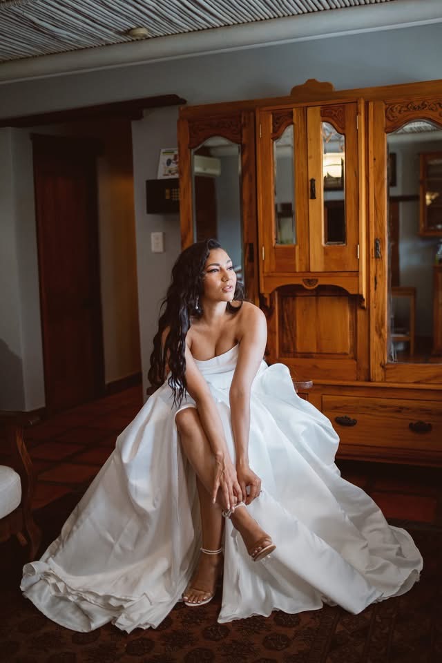 Tina Holly Wedding Dress