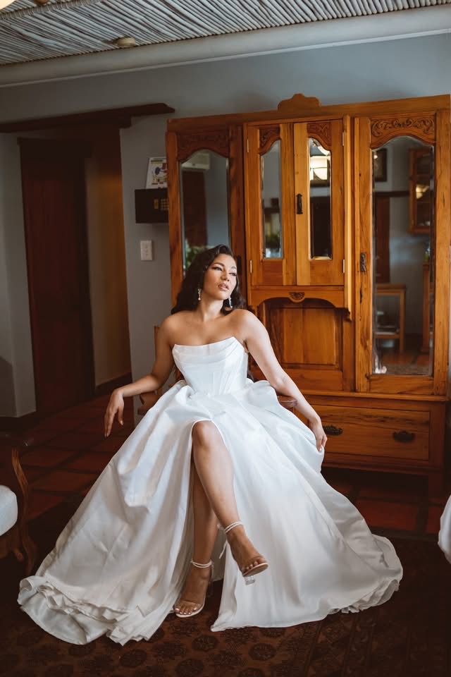 Tina Holly Wedding Dress