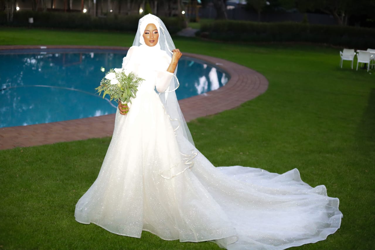 Elegant princess wedding dress