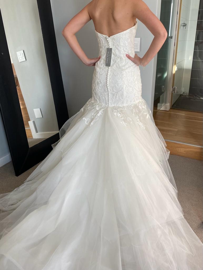 Elegant Mermaid Wedding Gown – Timeless & Glamorous