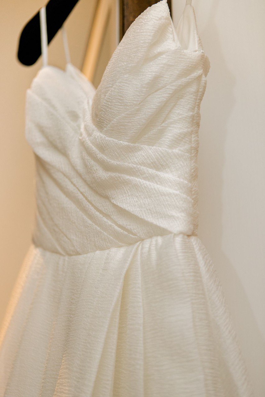 delicate wedding dress