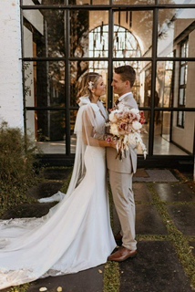 Modern Elegant Wedding Dress