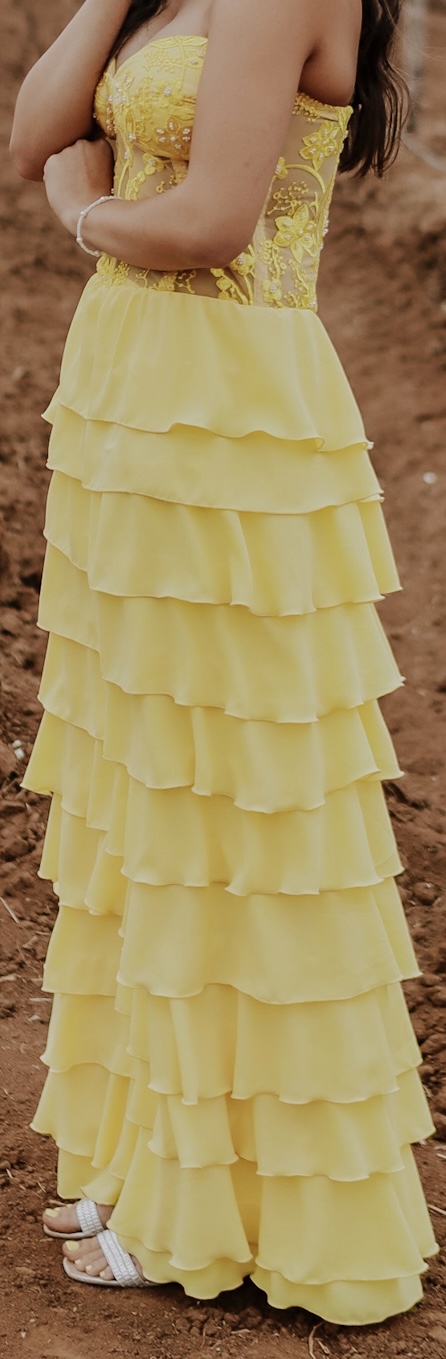 Outstanding Matric Farewell dress!💛