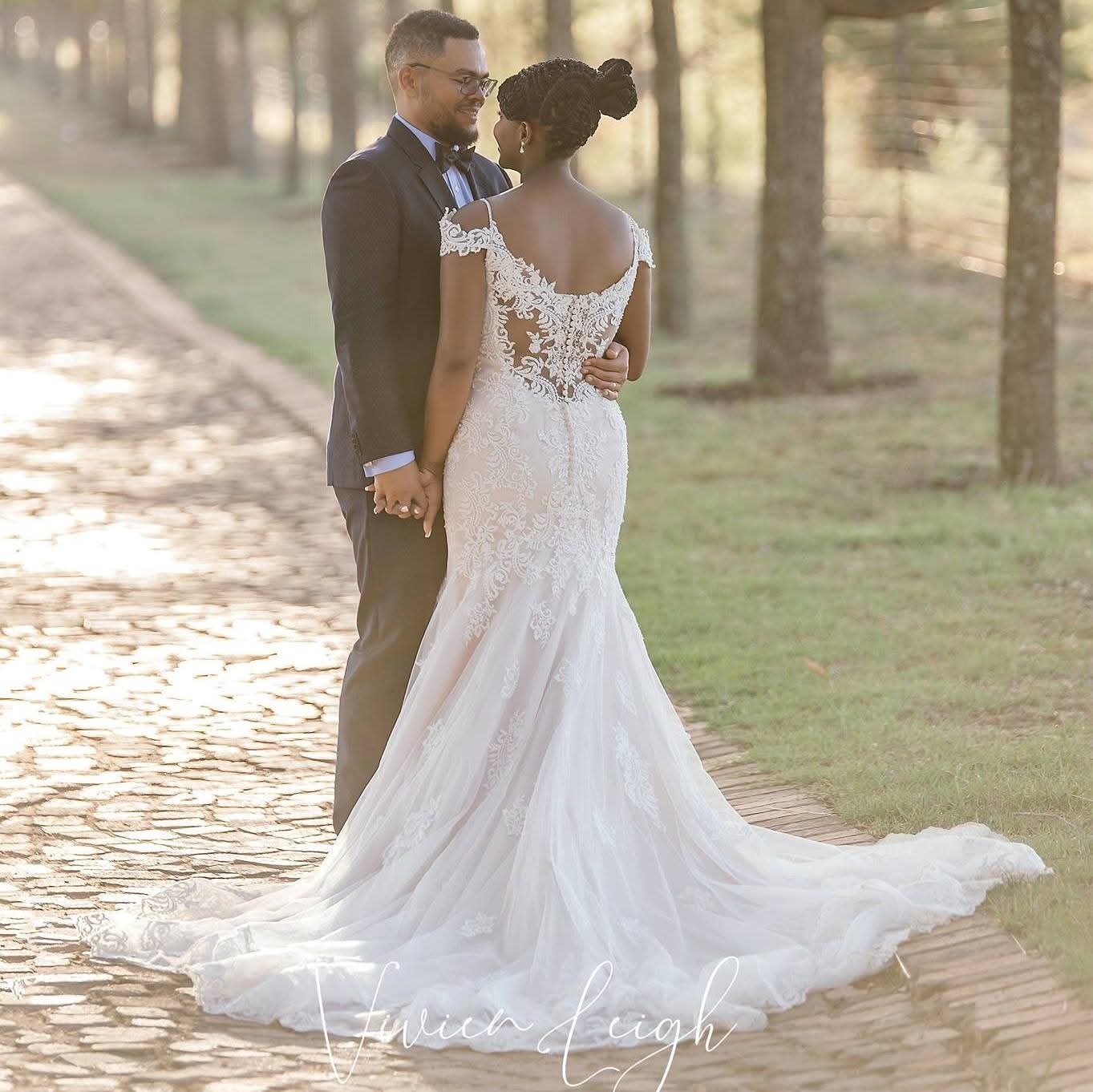 Timeless lace wedding dress