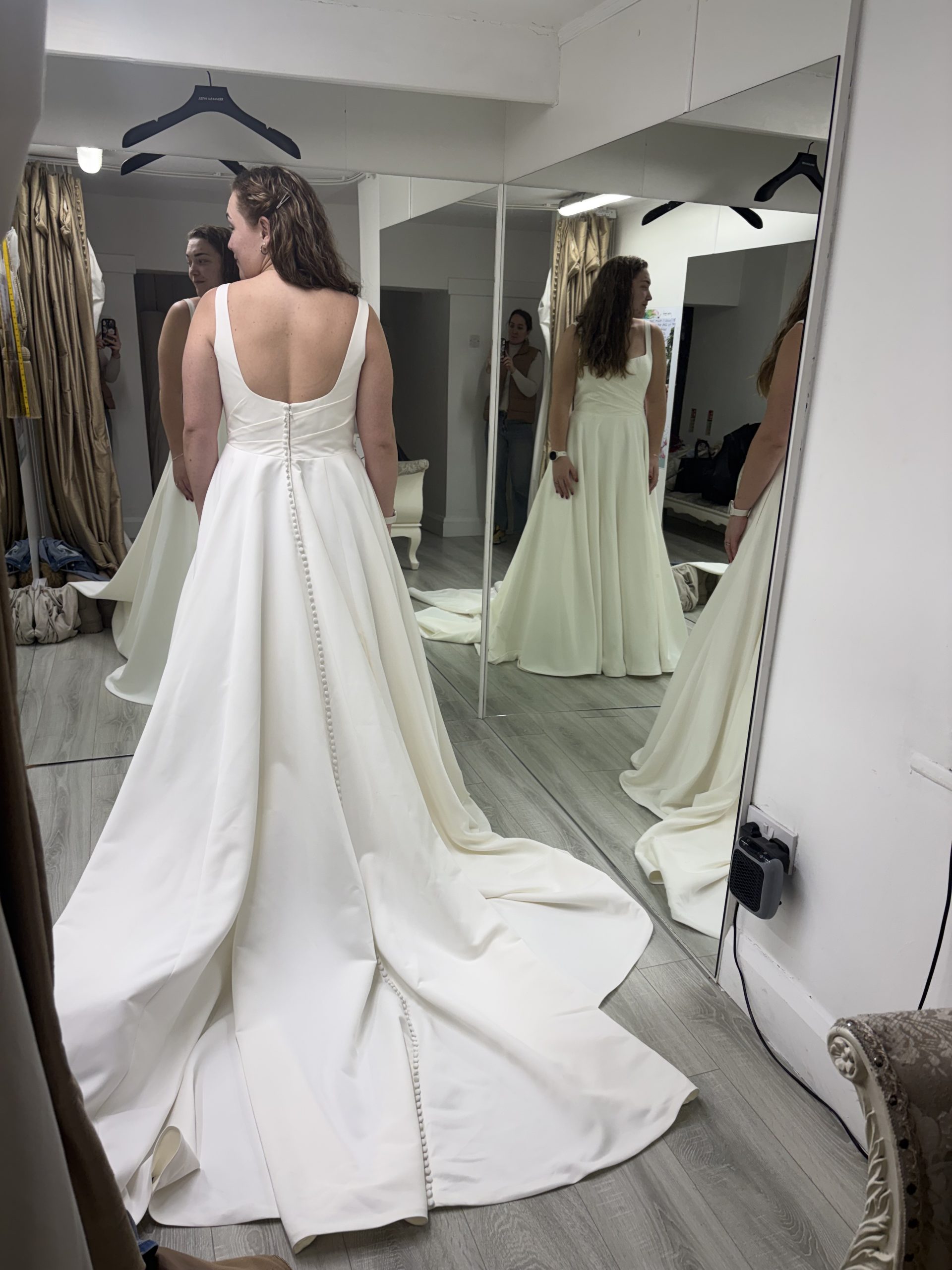 Elegant Justin Alexander Wedding Dress