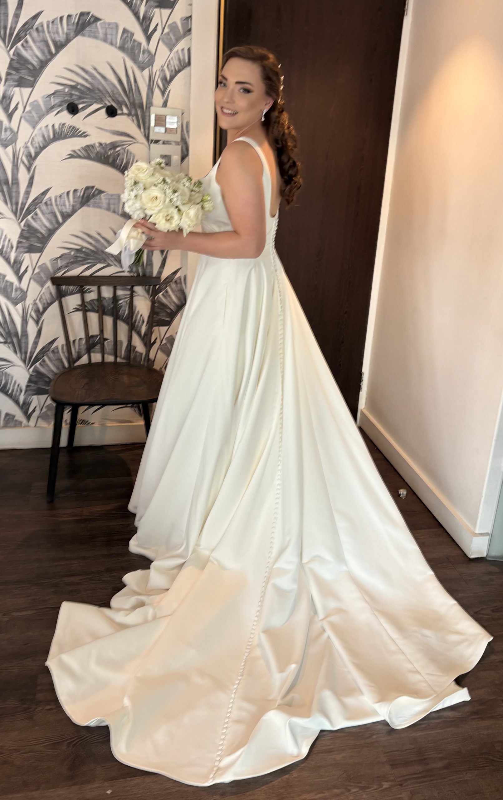 Elegant Justin Alexander Wedding Dress