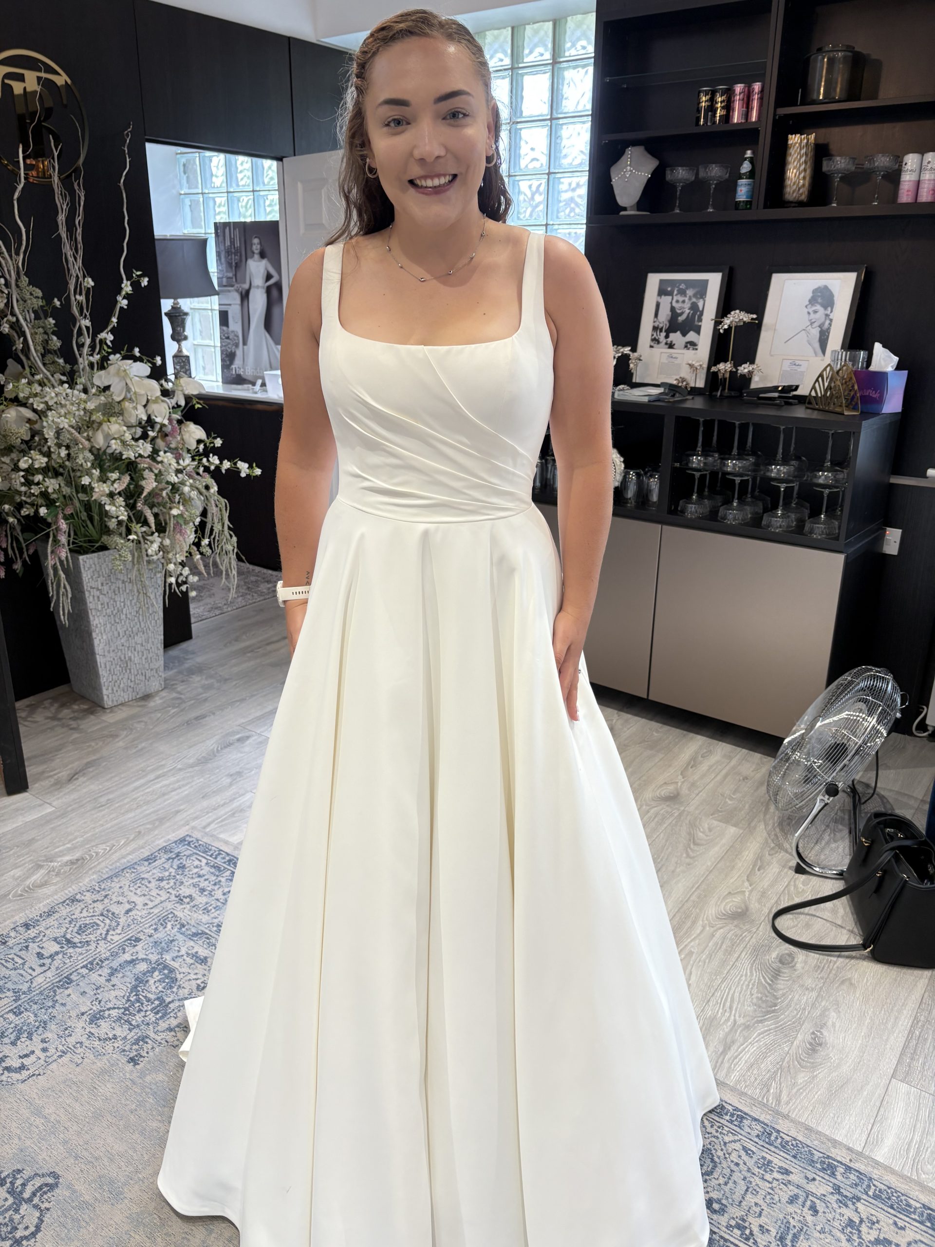 Elegant Justin Alexander Wedding Dress